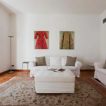 Hacca Collection - 3br Bocconi-navigli Apartman *
