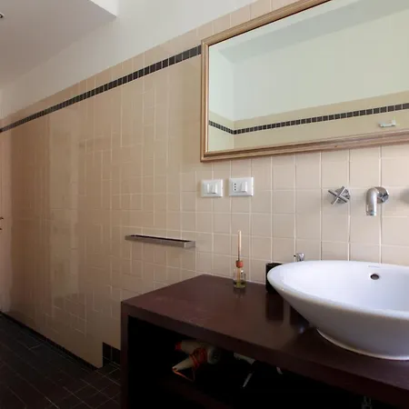 Hacca Collection - 3br Bocconi-navigli * Milánó
