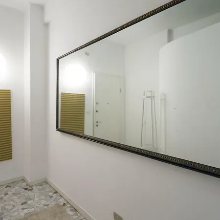 Hacca Collection - 3br Bocconi-navigli Milánó