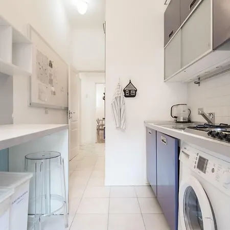 Apartman Hacca Collection - 3br Bocconi-navigli