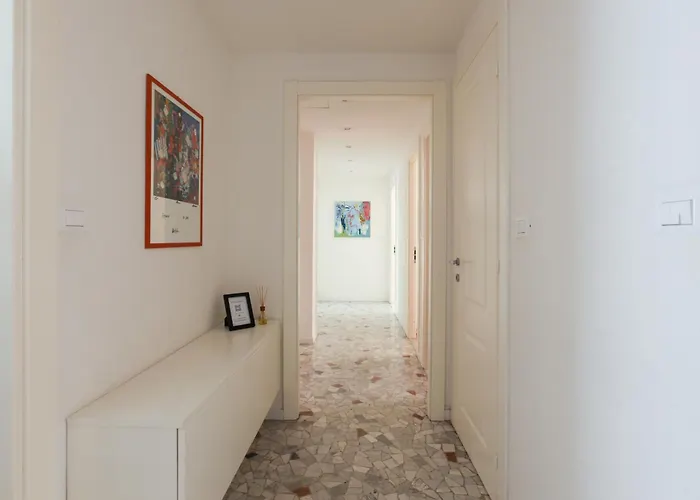 Διαμέρισμα Hacca Collection - 3br Bocconi-navigli *