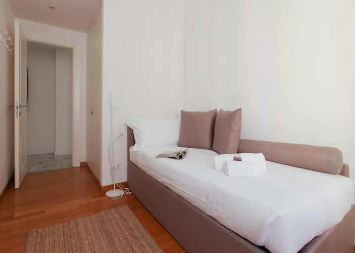 Hacca Collection - 3br Bocconi-navigli Διαμέρισμα