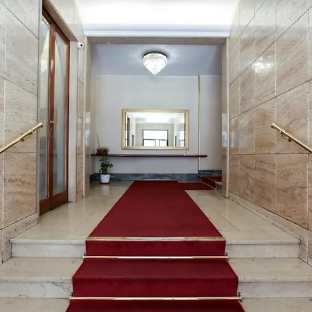 Hacca Collection - 3br Bocconi-navigli Apartment